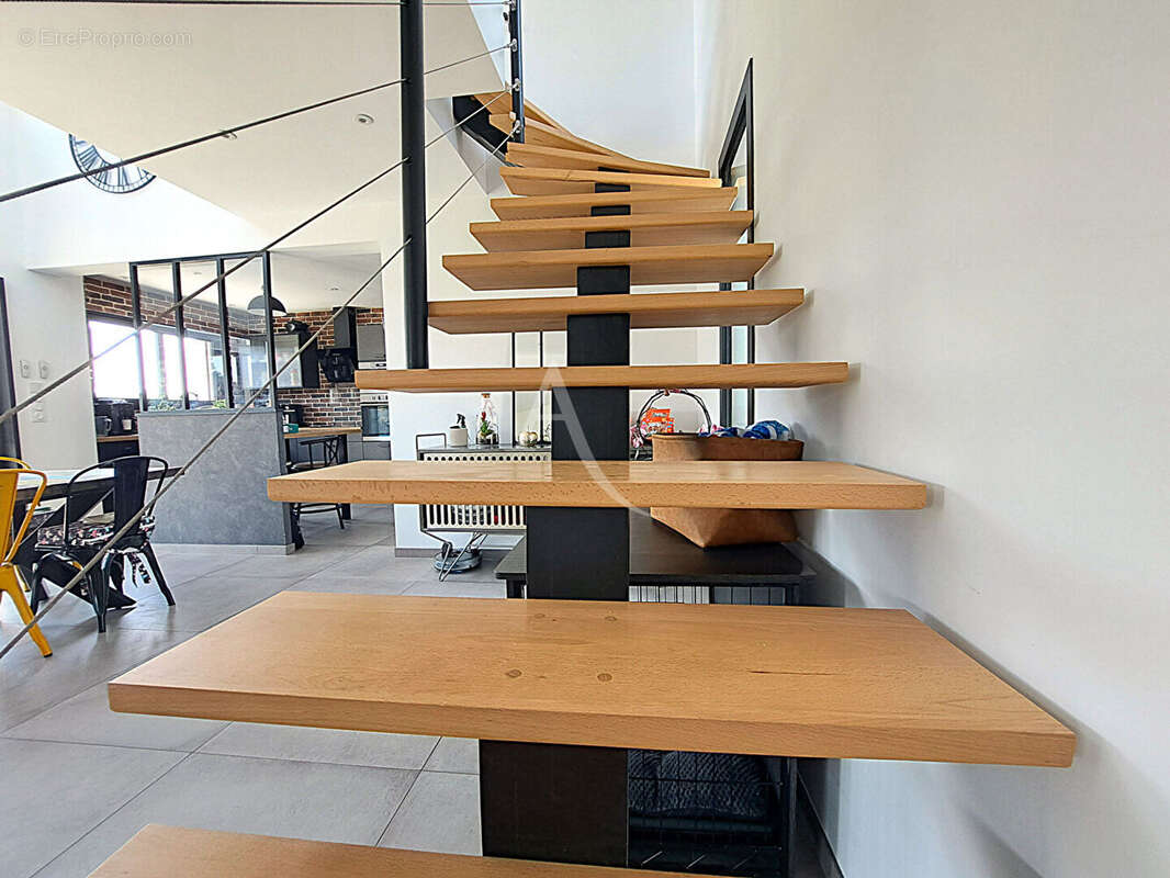 Maison à LA MEILLERAIE-TILLAY