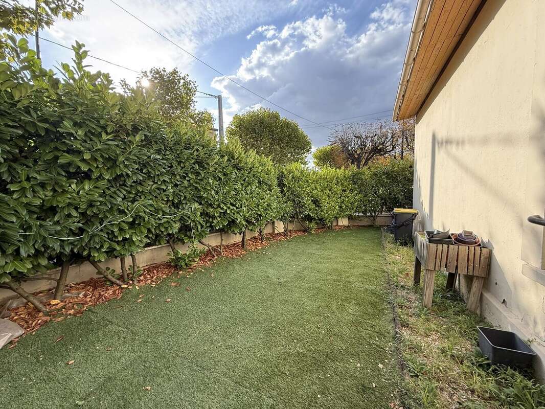 Maison à CHAMPIGNY-SUR-MARNE