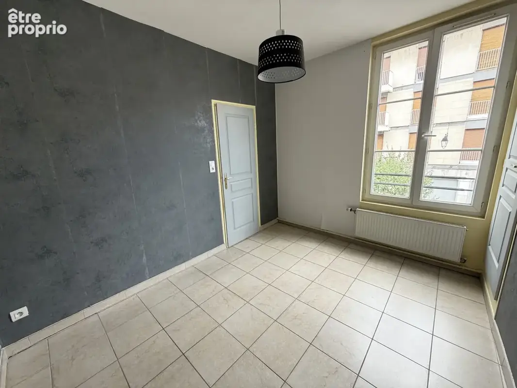 Appartement 71 m² à Soissons  - photo 6