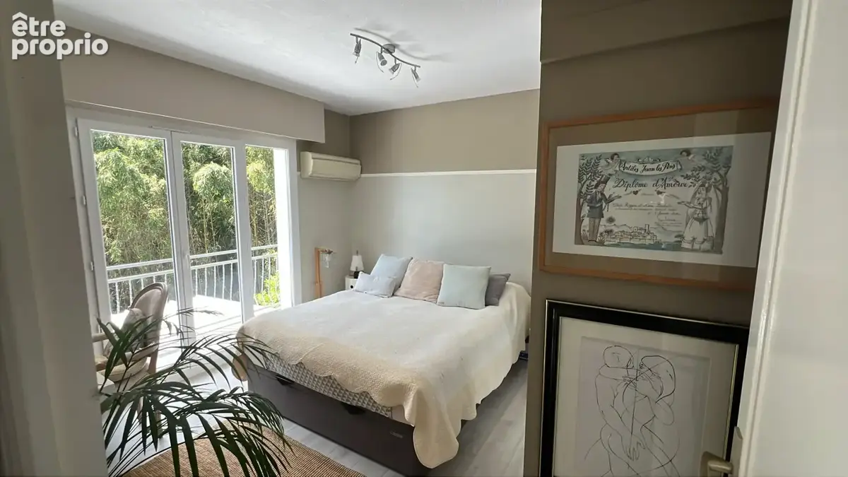 Vence - Quartier résidentiel proche collège - Villa californienne avec piscine + dépendance. - photo 11