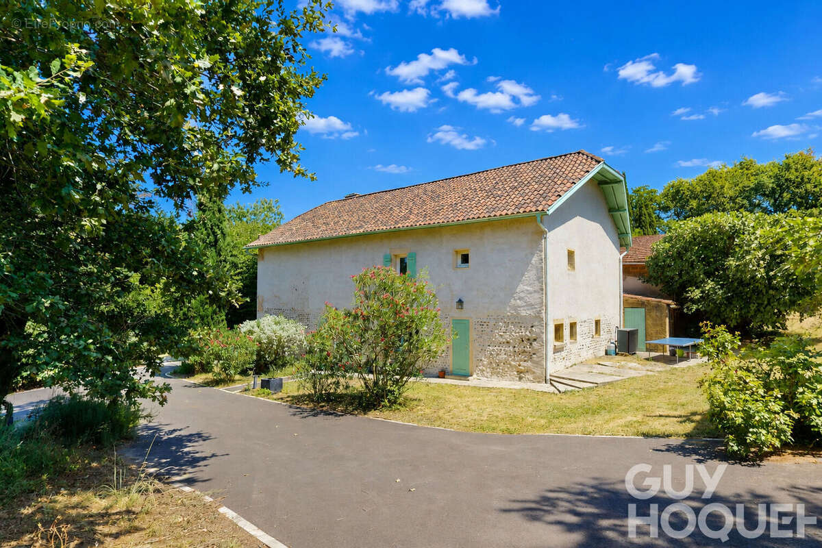 Belle maison de maître 200 m² avec piscine et dépendances proche Hagetmau - photo 2