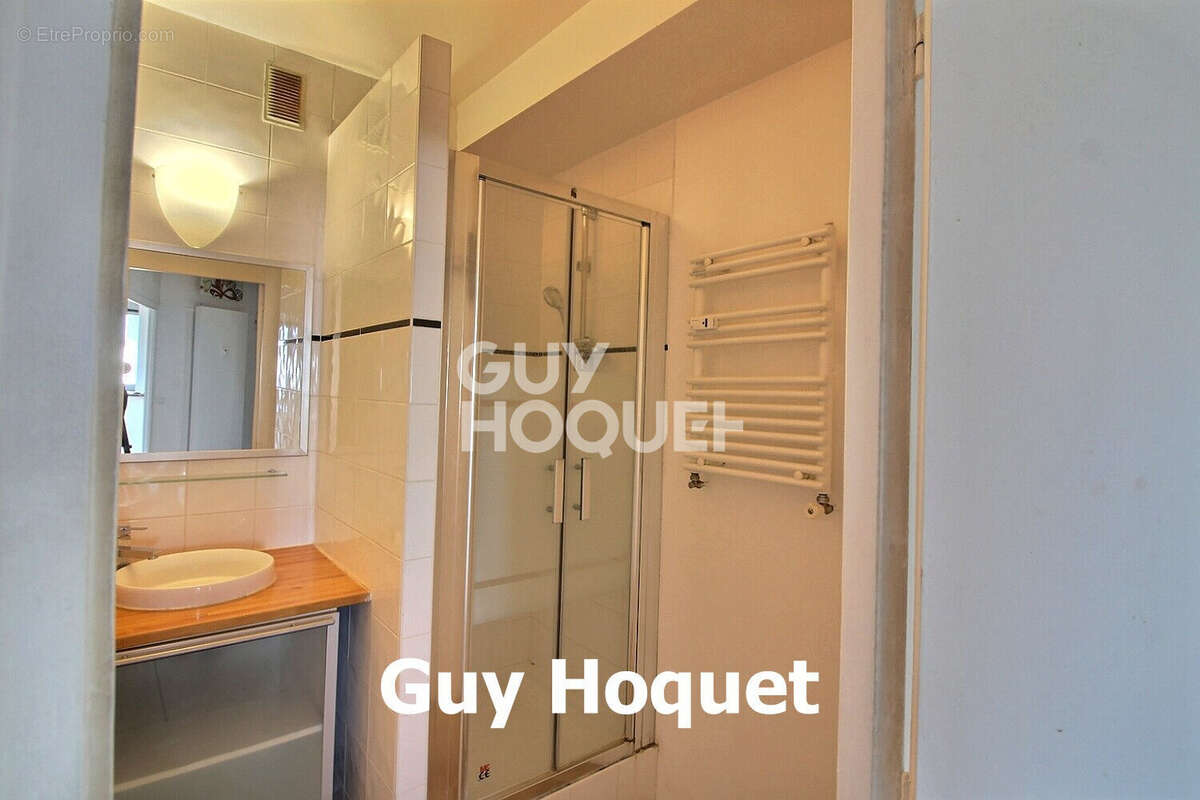 Appartement à SURESNES