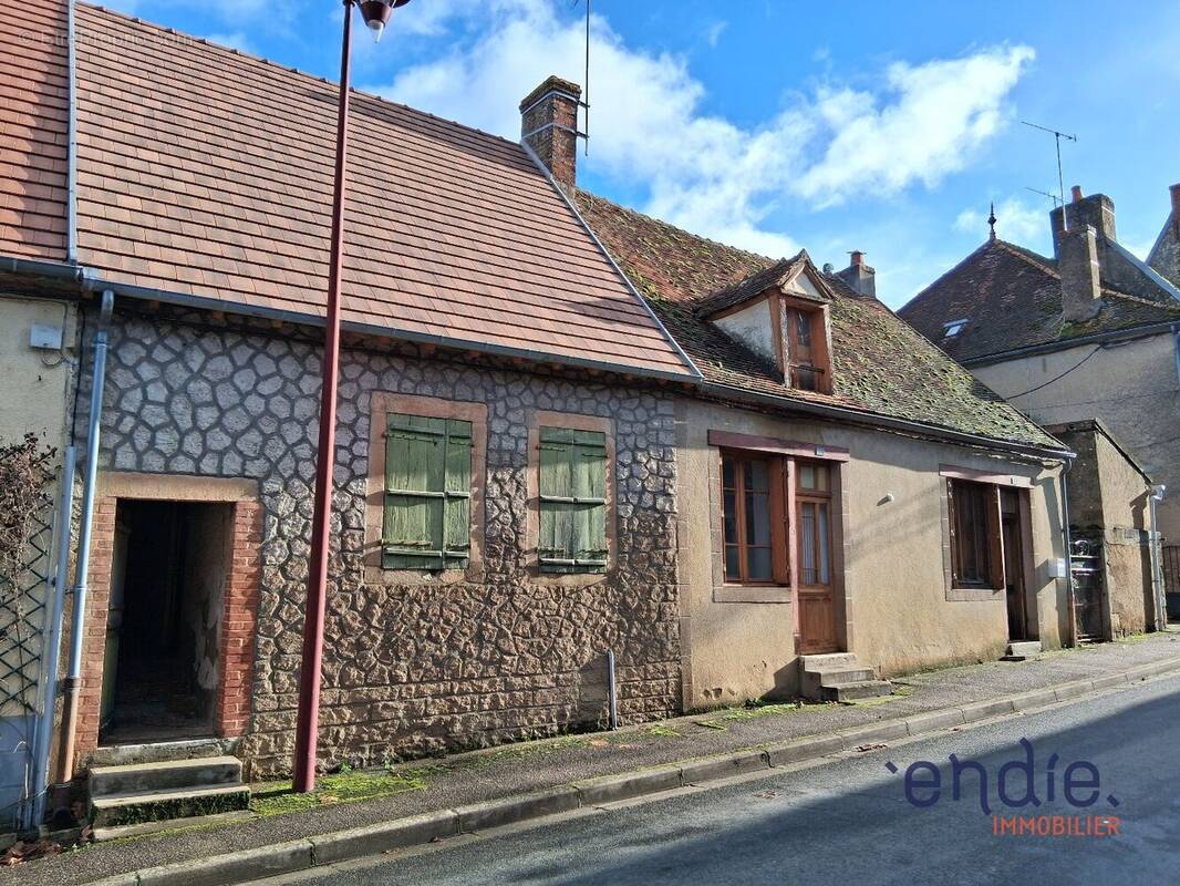 Maison à COULEUVRE