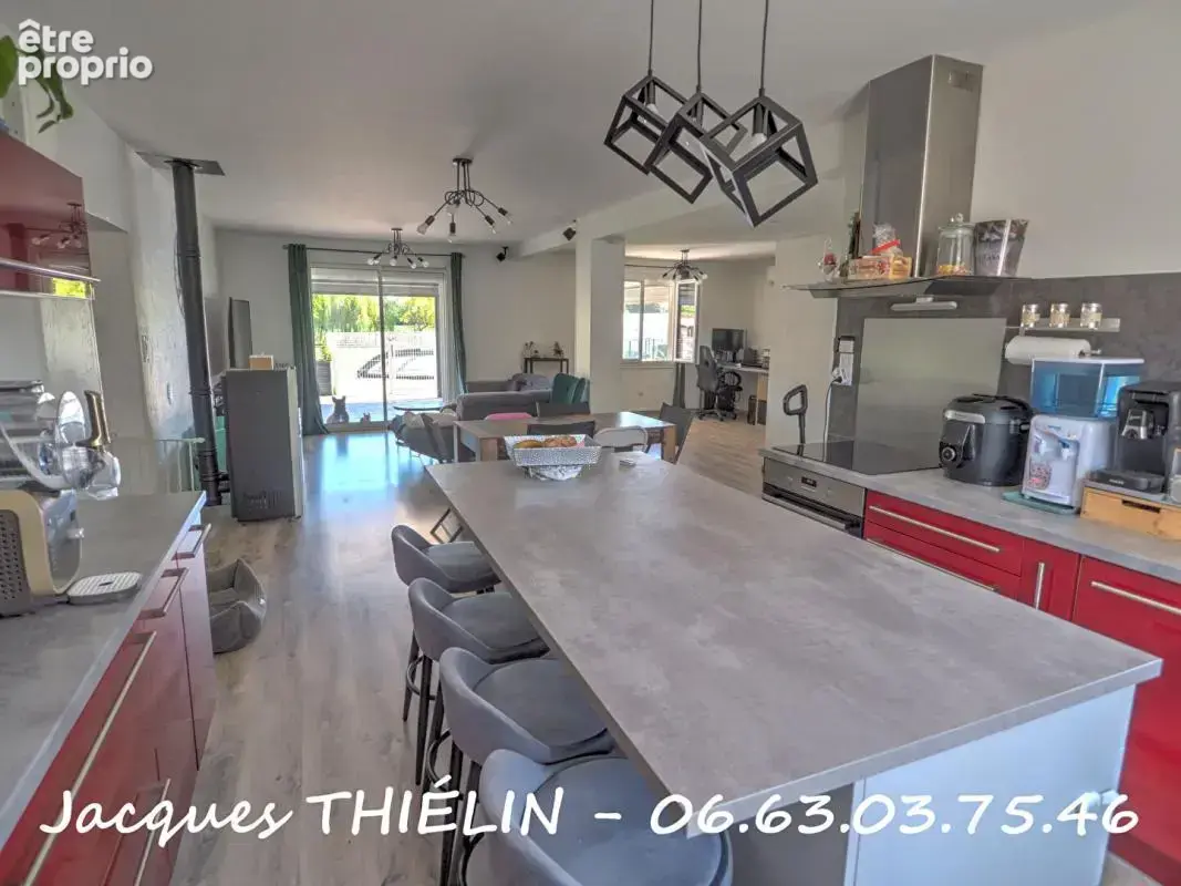 Spacieuse maison familiale de 180 m² avec 7 chambres et piscine chauffée - photo 6