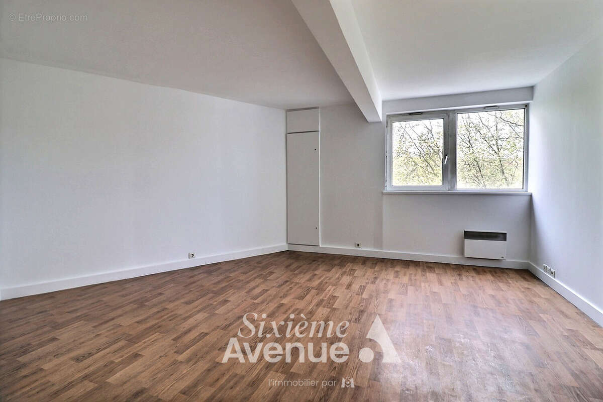 Appartement à CHAVILLE