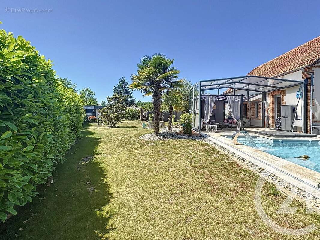 Maison à MENESTREAU-EN-VILLETTE