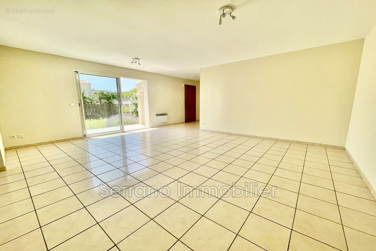 Maison 91 m² à Chateaurenard  - photo 4