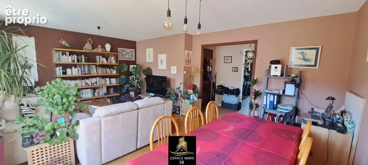 Appartement à EYBENS