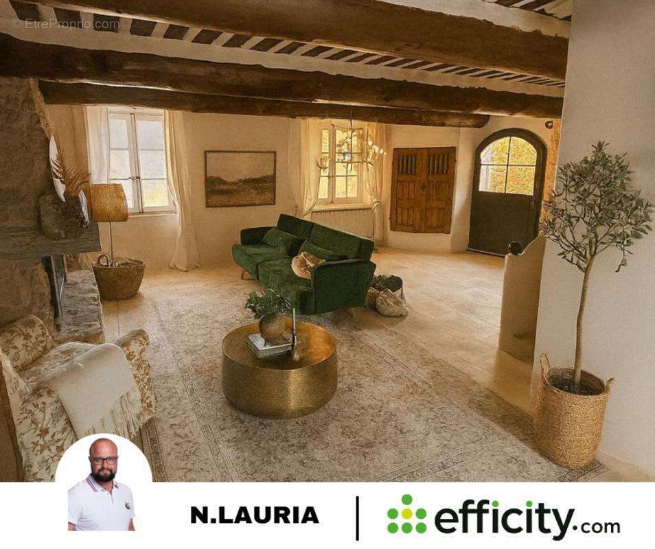 Maison à LA TOUR-D'AIGUES