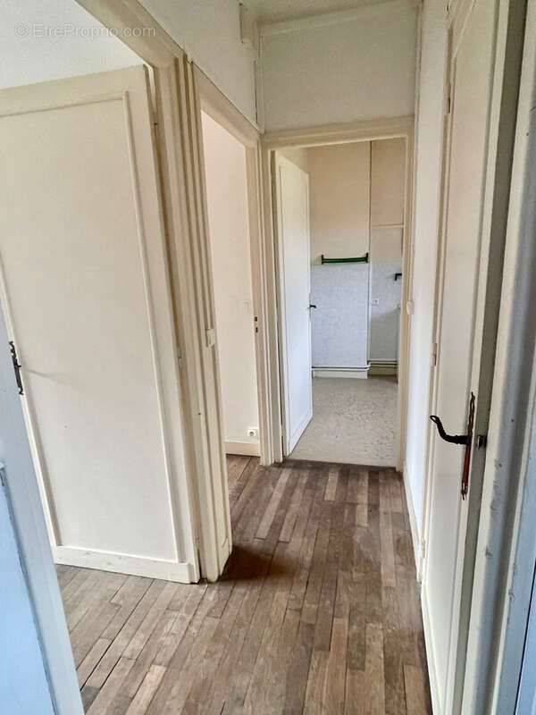 Maison à LA FERRIERE-SUR-RISLE