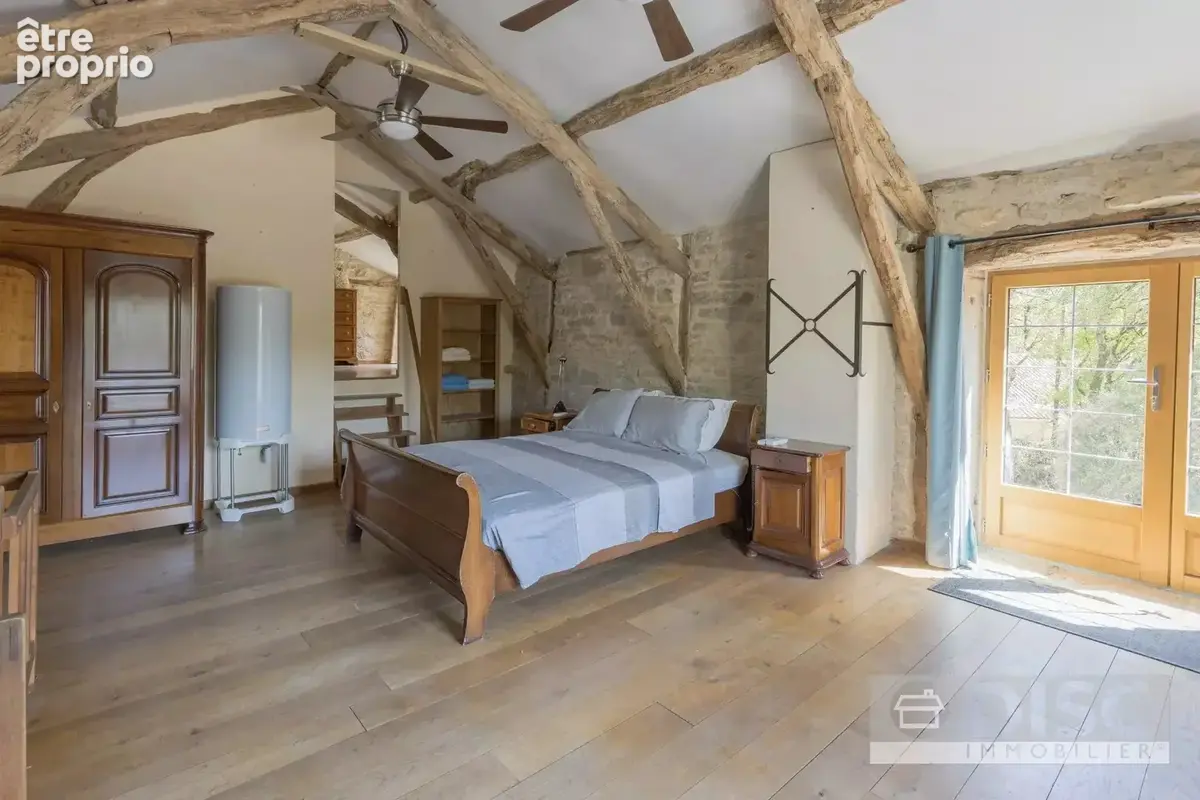Belle et spacieuse propriété en pierre avec piscine et 3,8 hectares de terrain. - photo 16