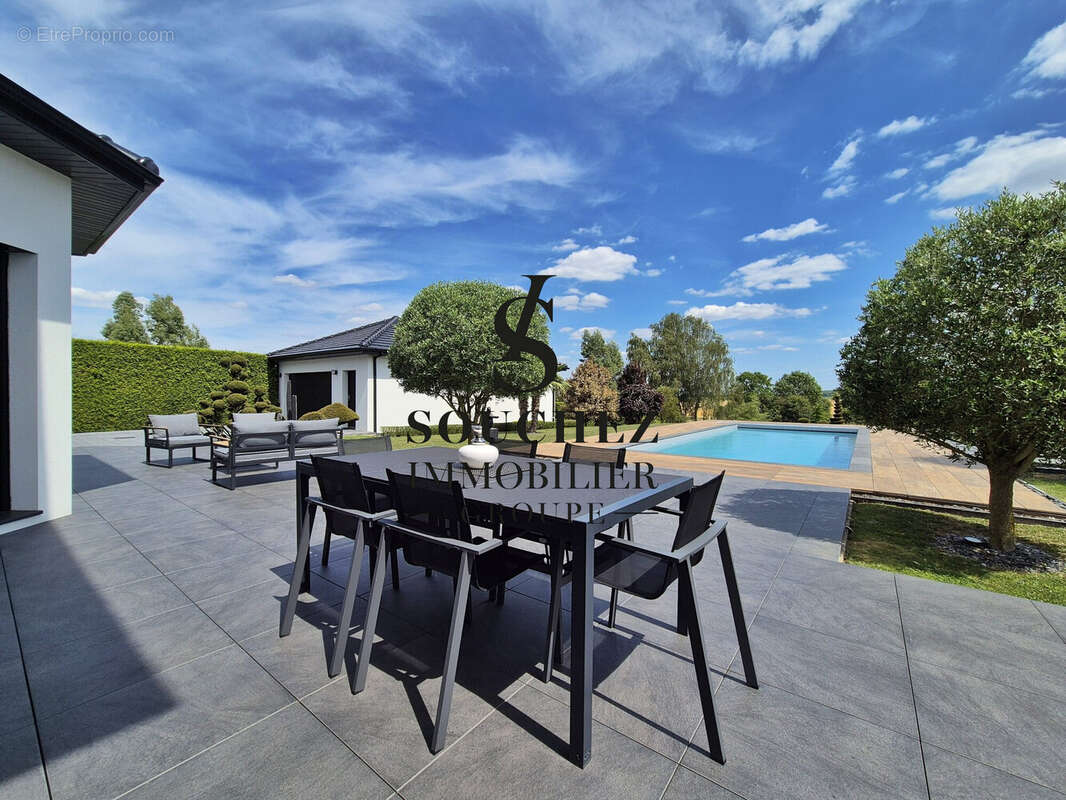 Maison 265 m² à Bouvigny-Boyeffles  - photo 4