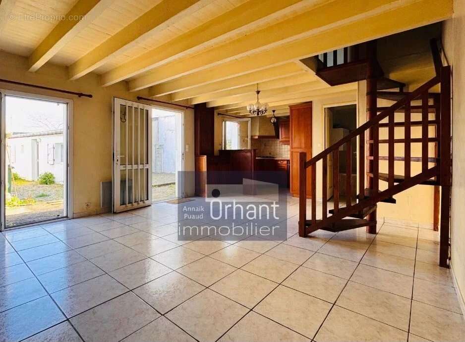 Maison à LOCMARIAQUER