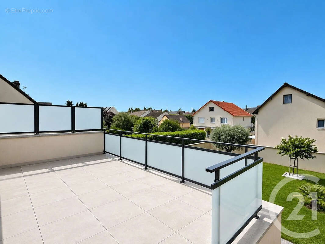 Maison à MORANGIS