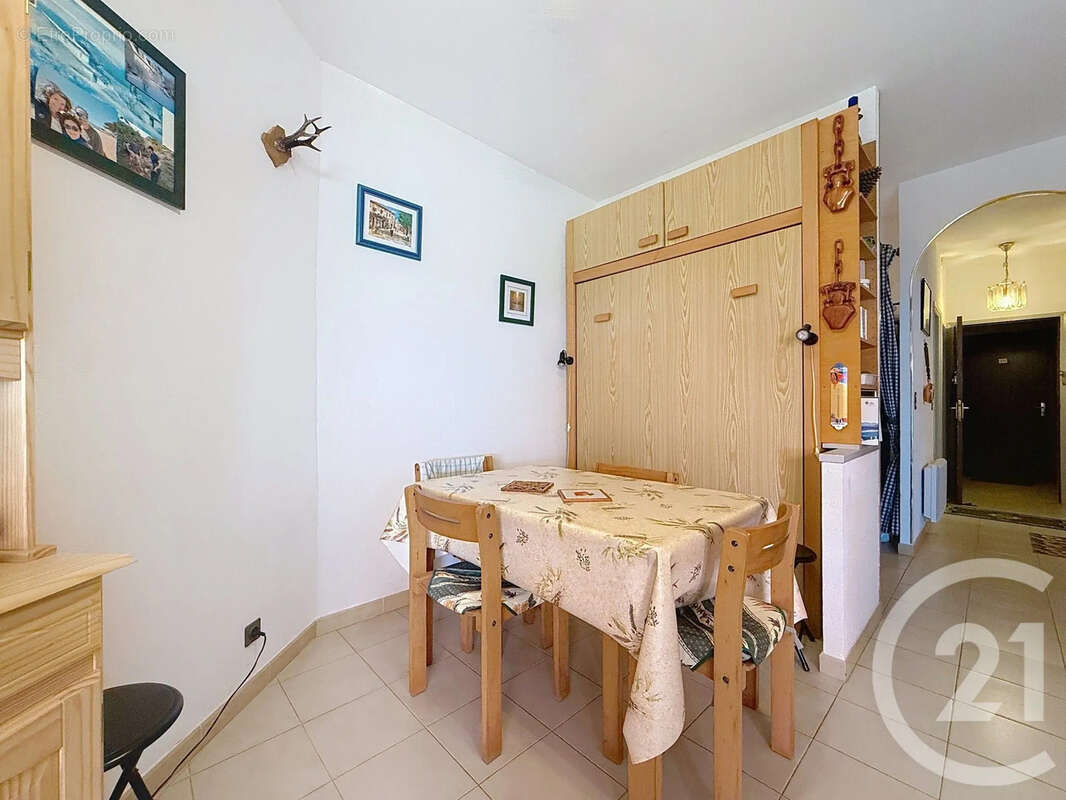 Appartement 28 m² à Santa-Lucia-Di-Moriani  - photo 4