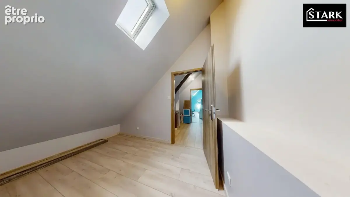 Maison 110 m² à Vieux-Charmont  - photo 8