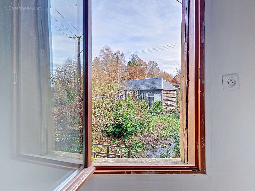 Maison à SAINT-GEORGES-DU-VIEVRE