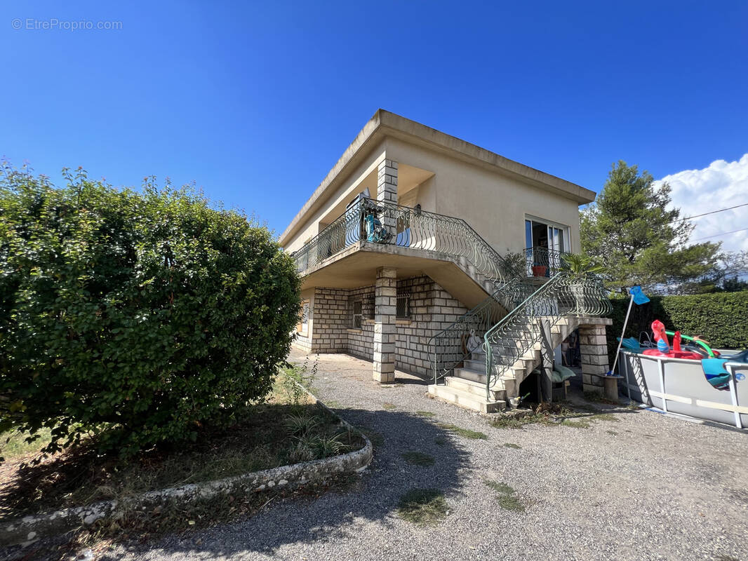 Maison à POURCIEUX