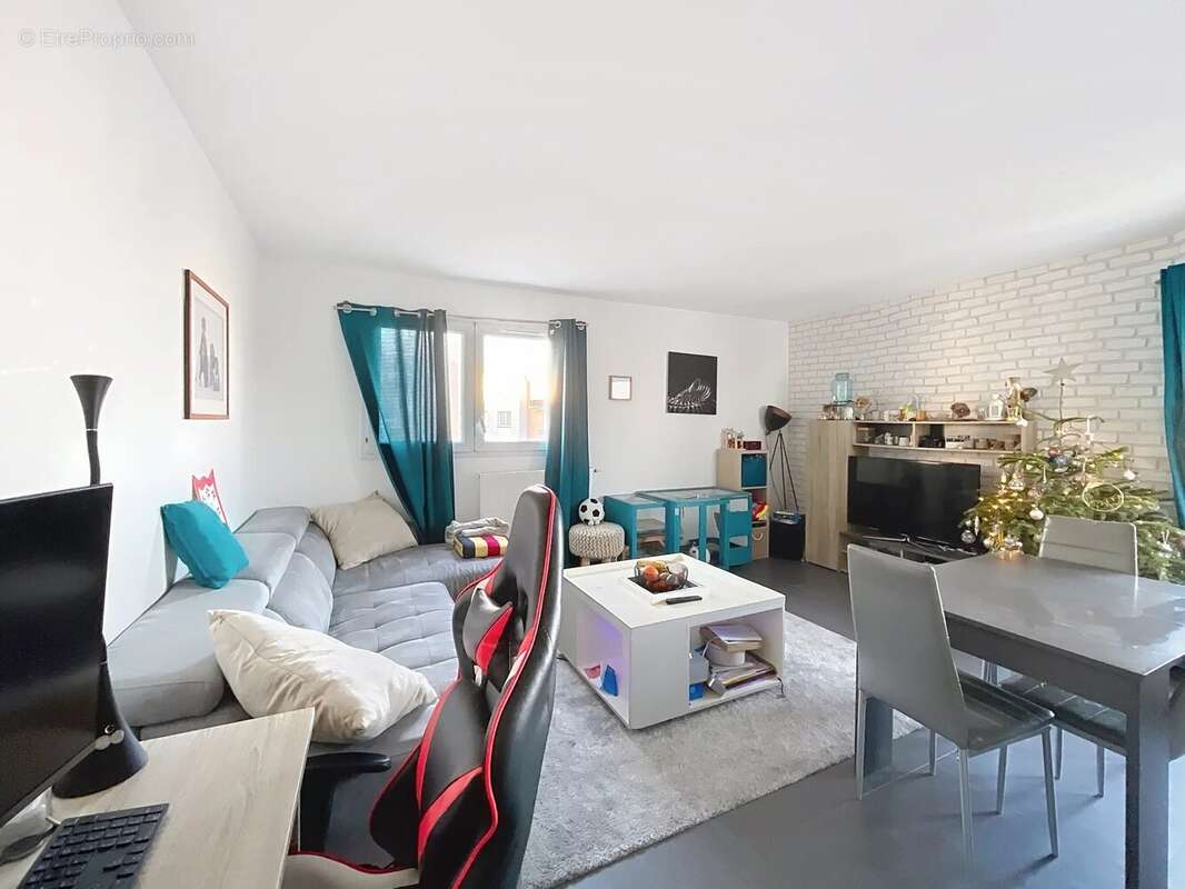 Appartement à ELANCOURT