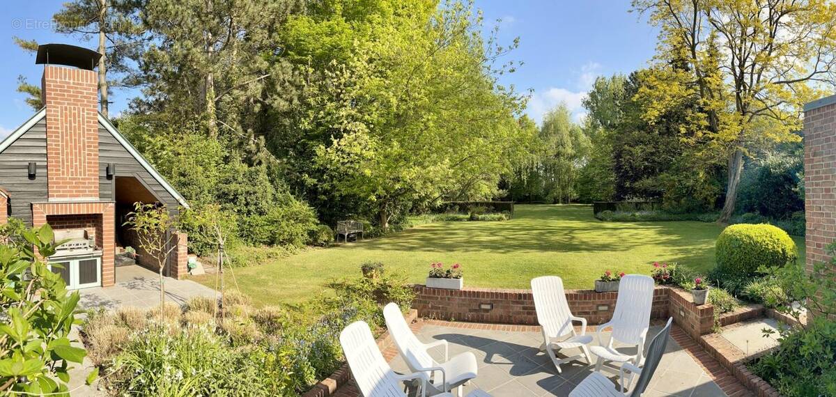 Maison à ENNETIERES-EN-WEPPES