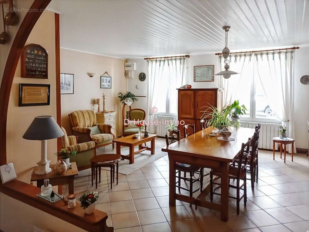 Maison 110 m² à Cire-D'aunis  - photo 32