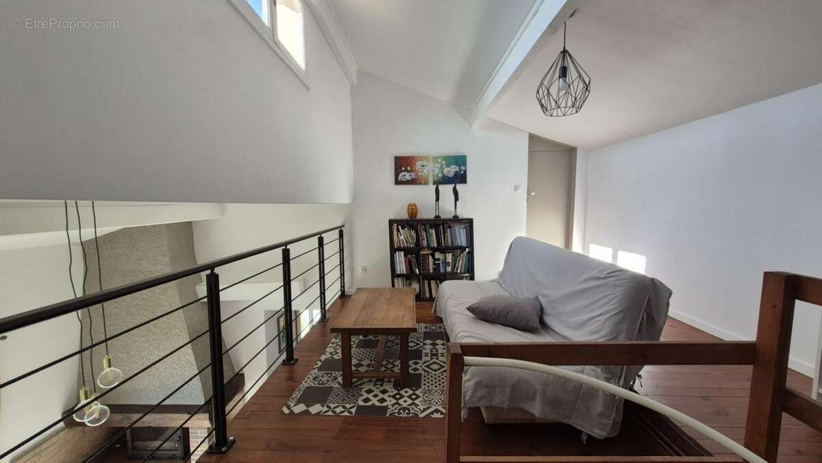 Maison à BUZET-SUR-TARN