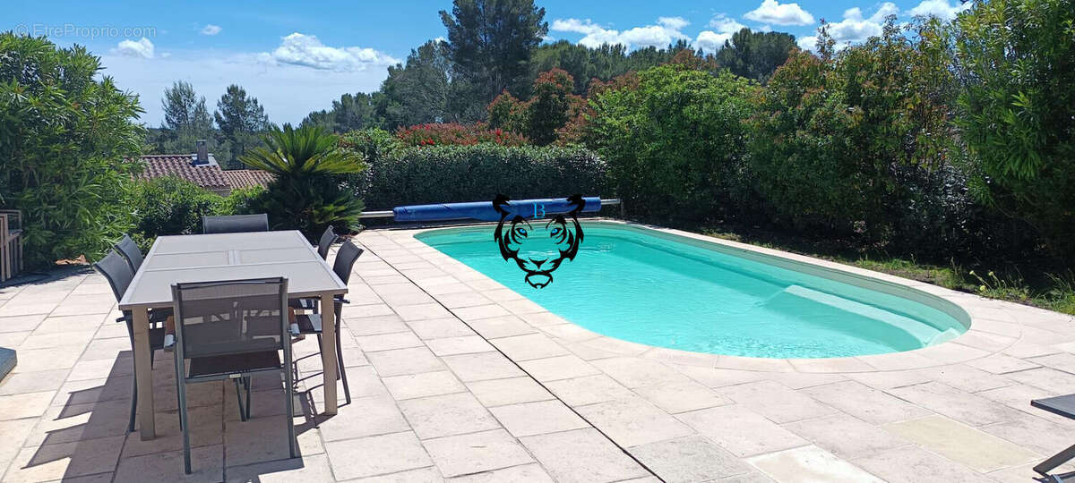Maison  avec piscine - LA BOUVERIE - photo 2