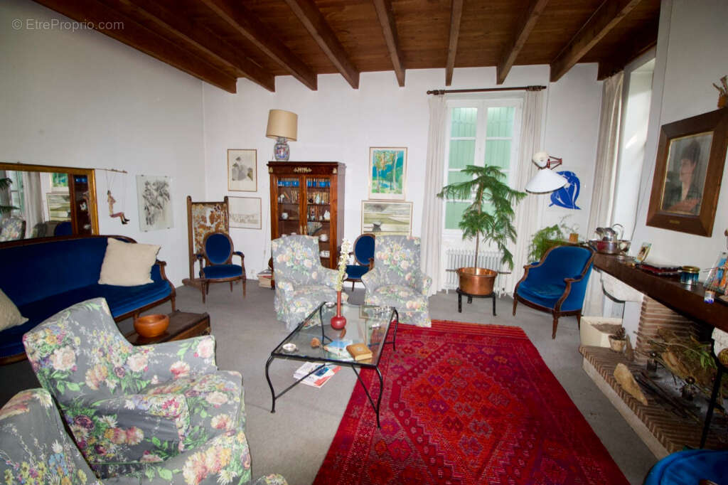 Maison à CASSENEUIL