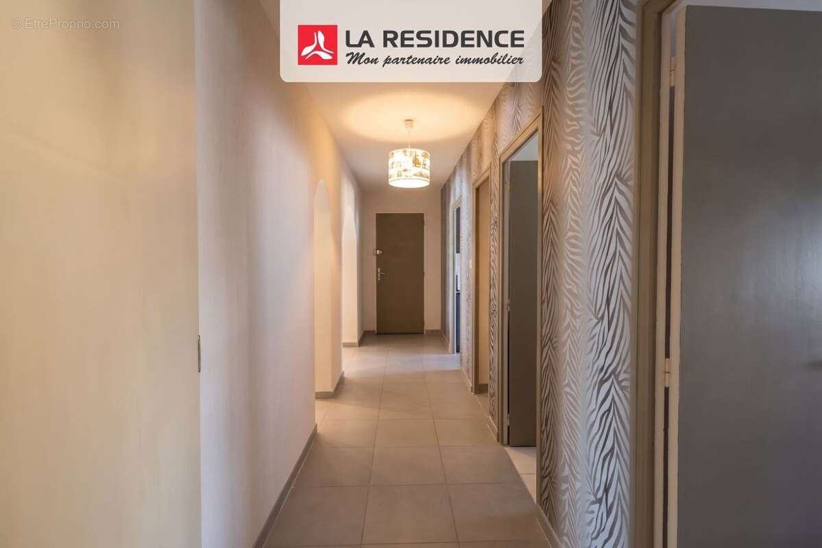 Appartement 80 m² à Portes-Les-Valence  - photo 7