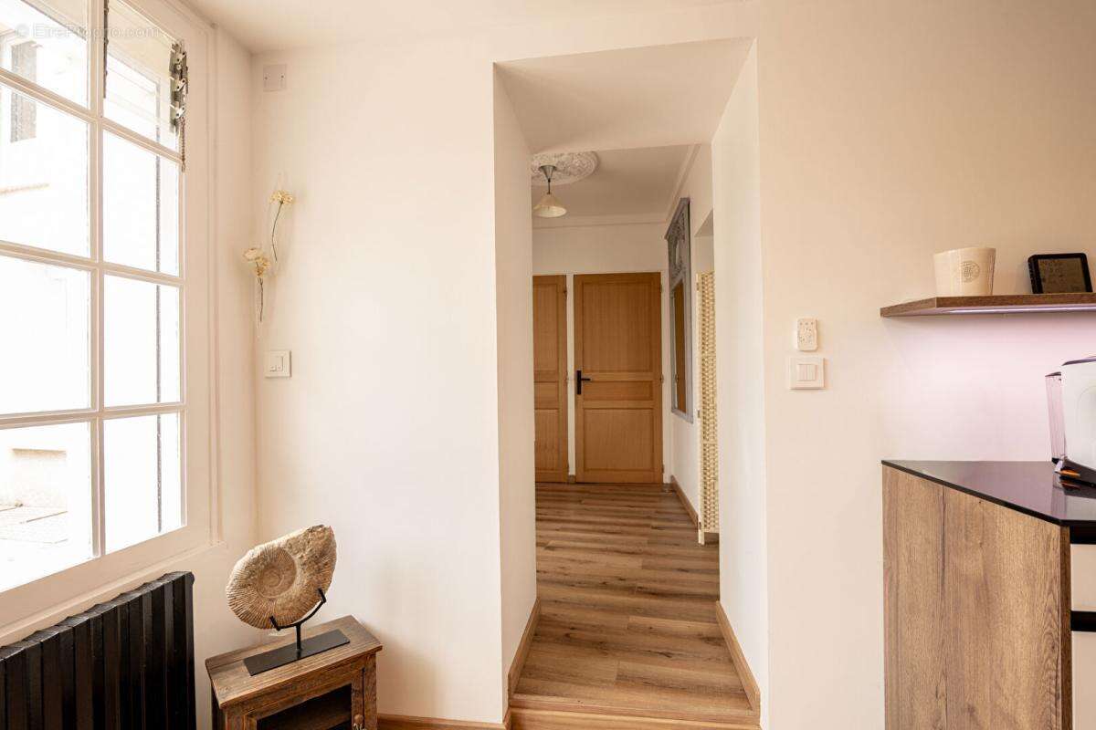 Maison à CONTRES
