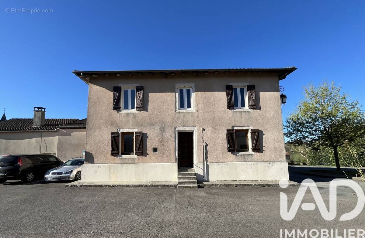 Photo 1 - Maison à LES CARS