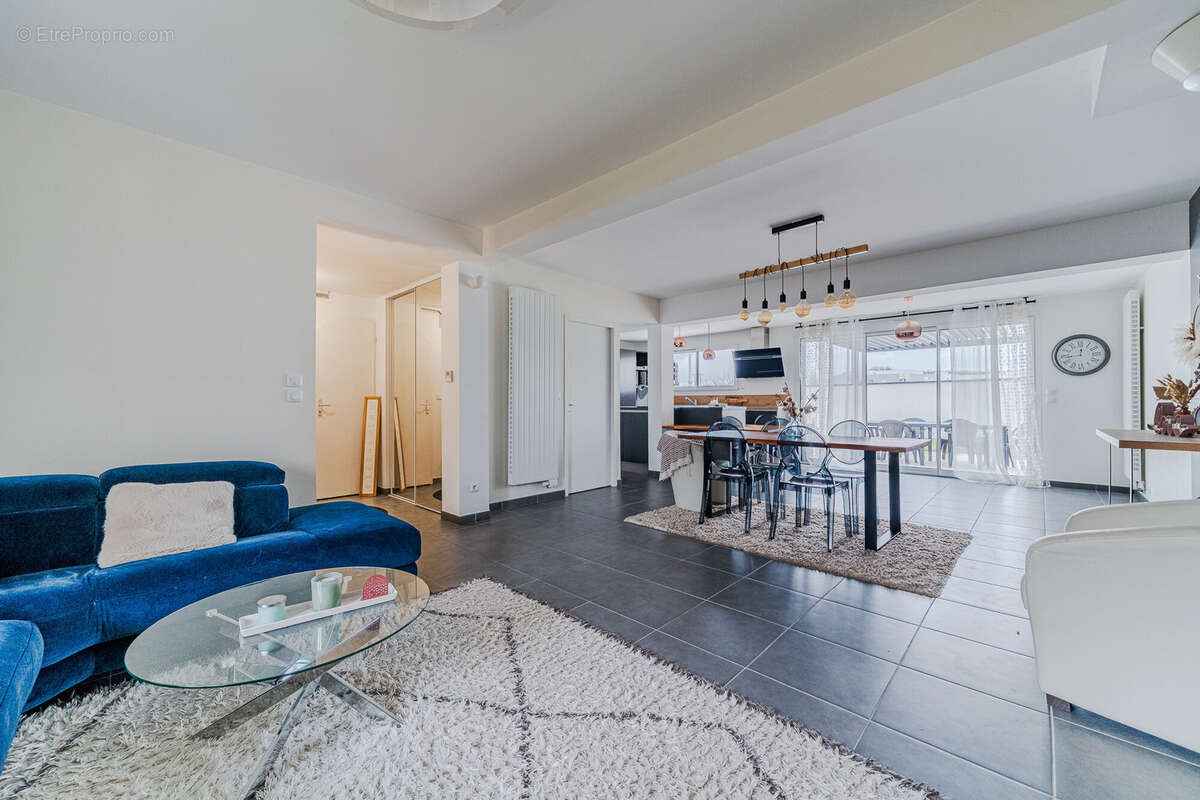 Maison à CHAMBRAY-LES-TOURS