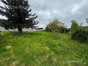 Terrain à MONTIVILLIERS