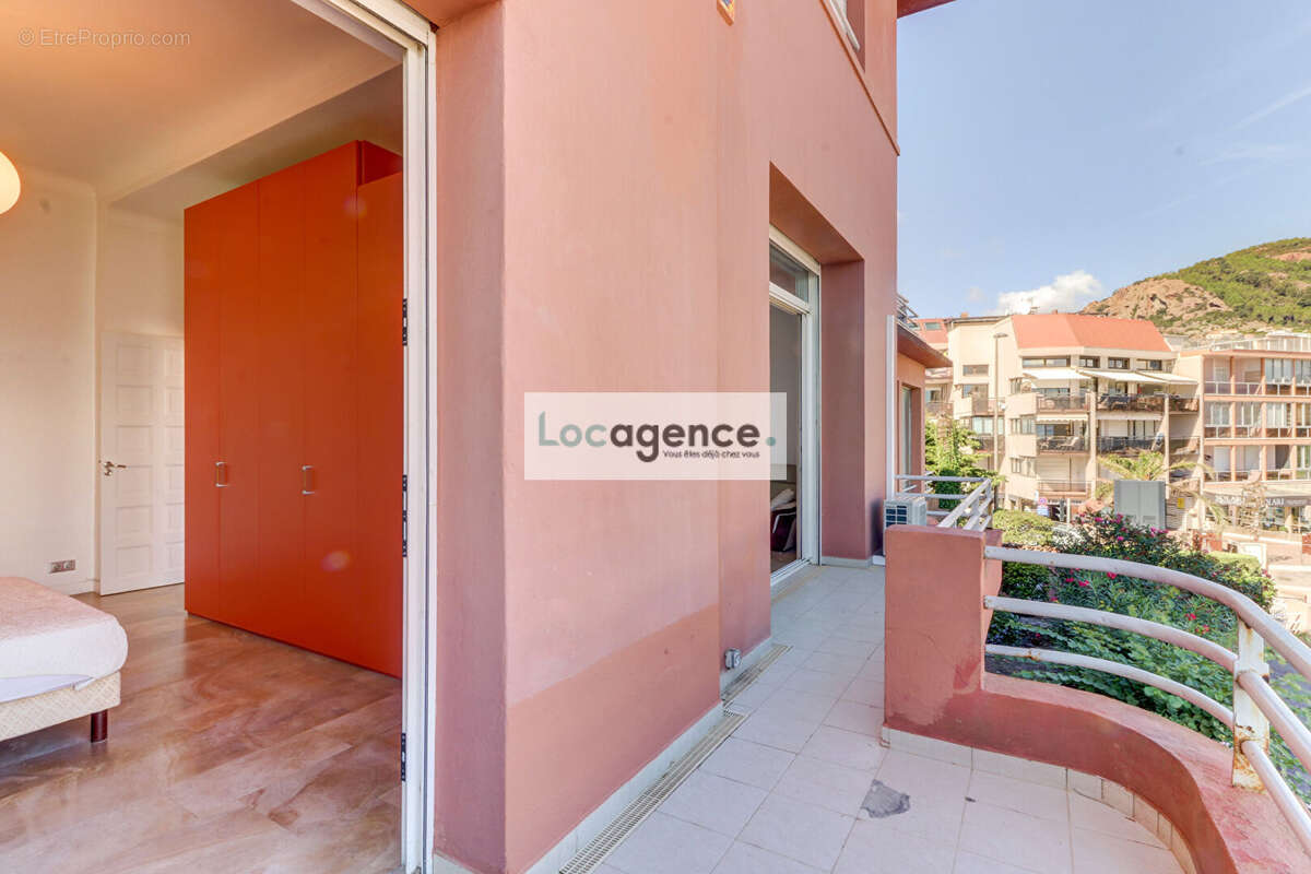Appartement à THEOULE-SUR-MER