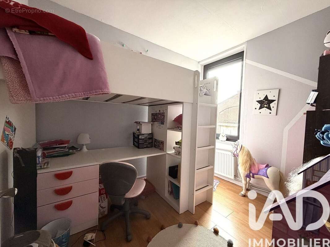 Photo 9 - Maison à GONDECOURT