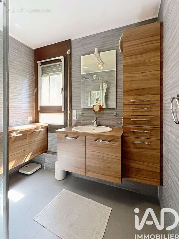 Photo 9 - Appartement à NEUILLY-SUR-SEINE