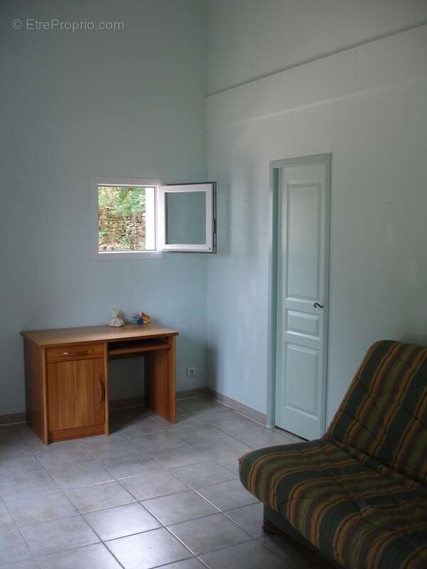 À Vendre – Gard Rhodanien -  SALAZAC Maison de Charme d'environ 200 m2 avec Piscine sur un terrain de 2079 m2 - photo 21