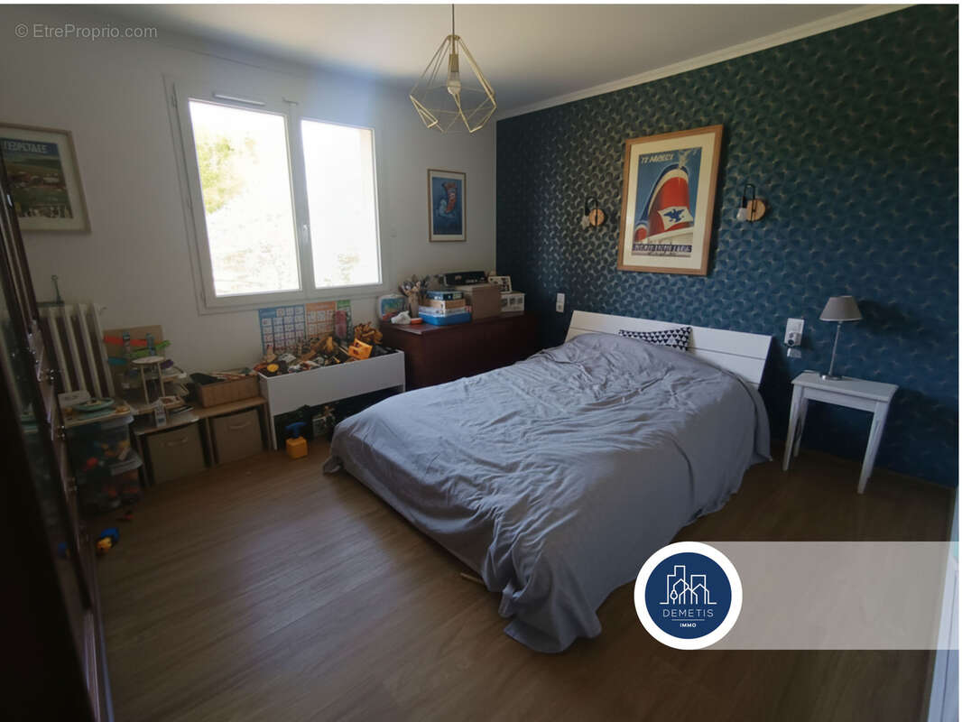 Maison à SARGE-LES-LE-MANS