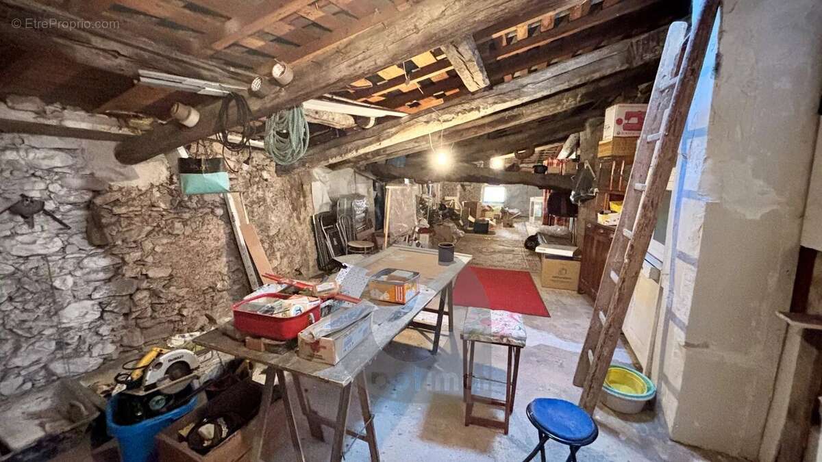 Appartement à SOSPEL