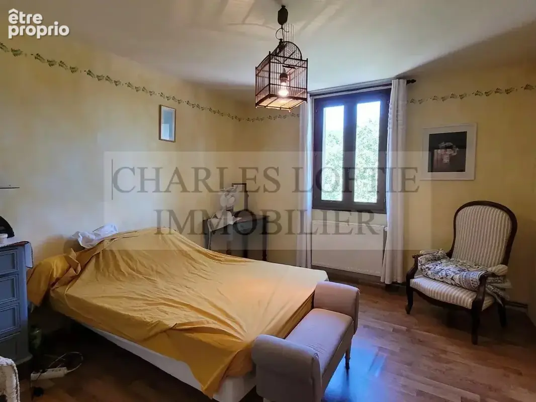 Belle maison familiale, avec piscine, dépendances et terrain de 1.7 ha - photo 10
