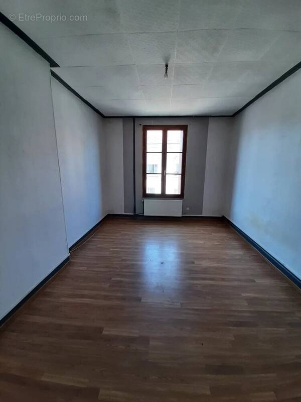 Appartement à SCORBE-CLAIRVAUX