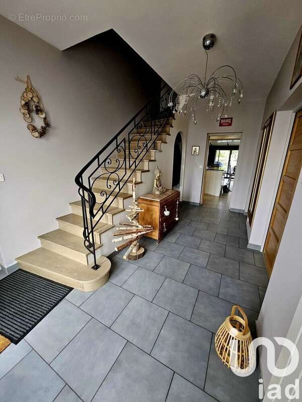 Photo 7 - Maison à GUESNAIN