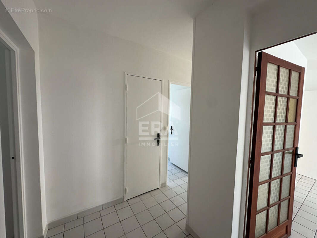 Appartement 74m² à châteauroux - photo 9