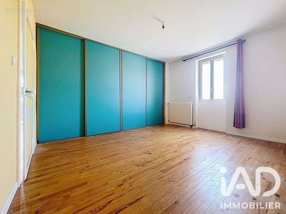 Maison 203 m² à Aubagnan  - photo 8