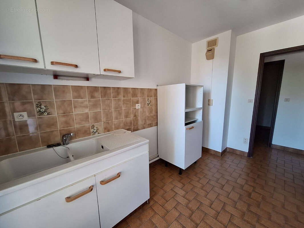 Vente appartement f3 centre ville montlucon - photo 3