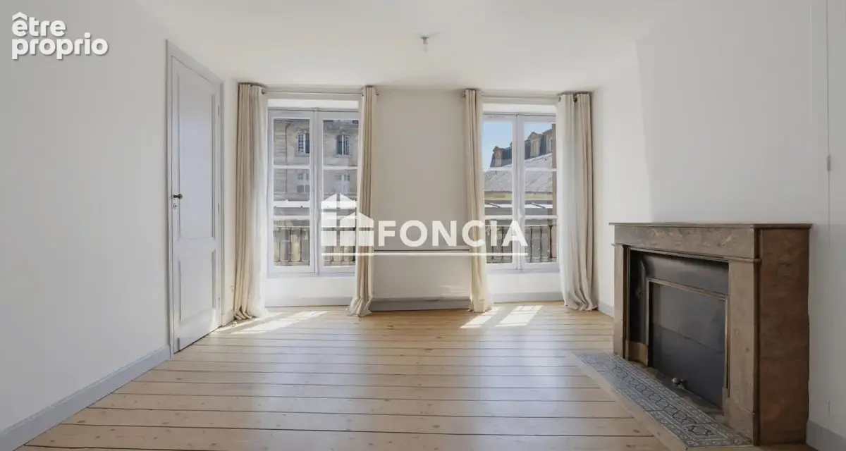 En plein coeur du quartier saint pierre- apt avec ascenseur et terrasse- - photo 3