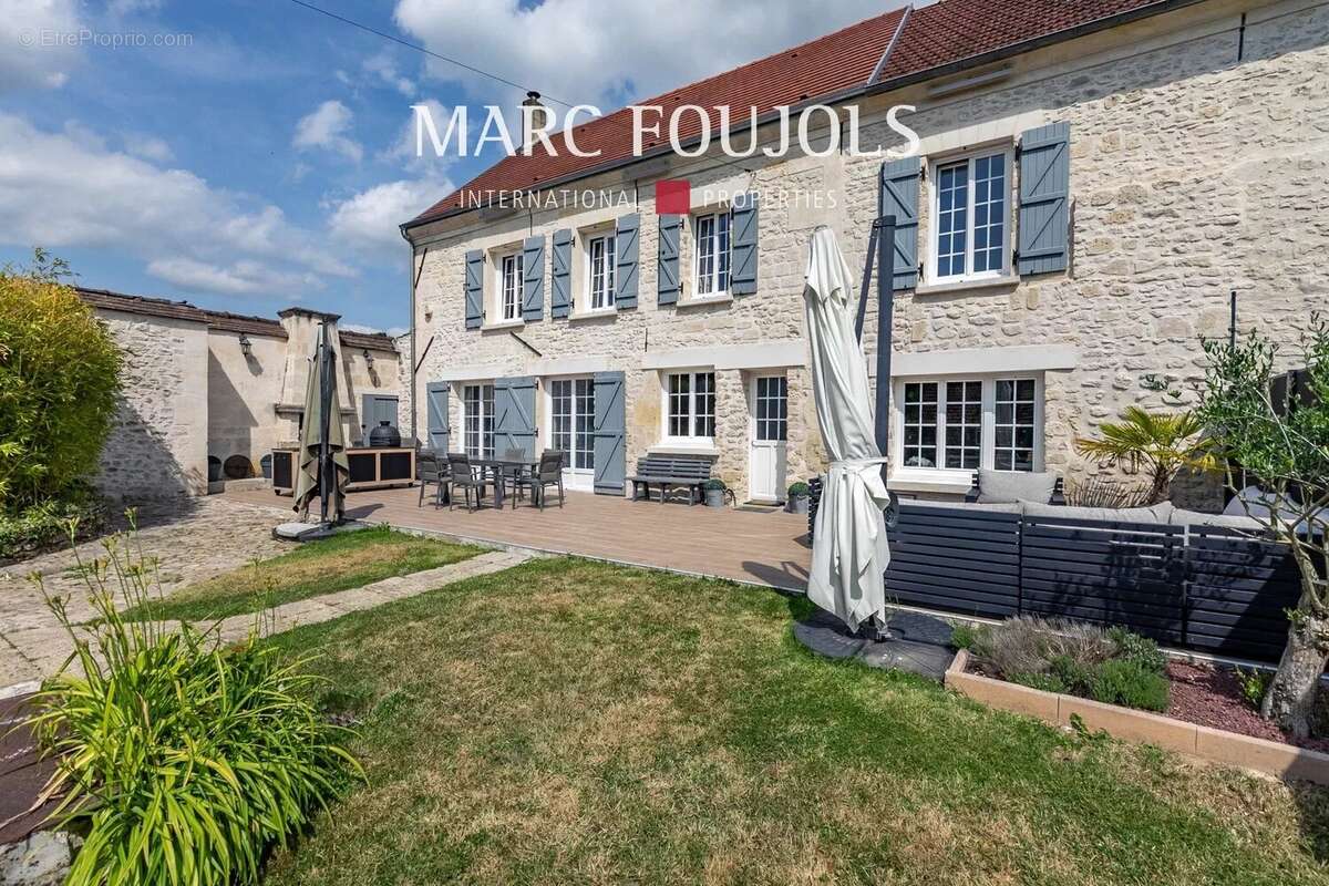 Maison à CREPY-EN-VALOIS