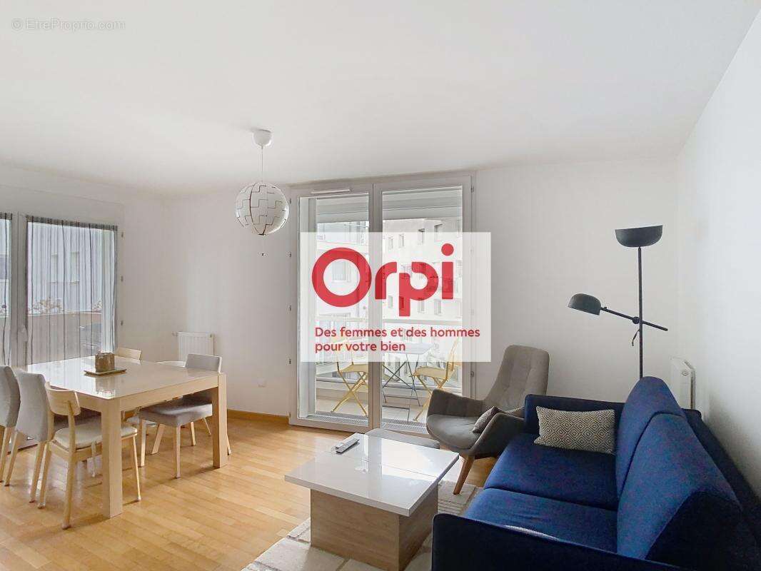 Appartement à ISSY-LES-MOULINEAUX