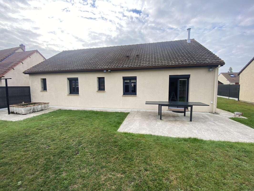 Maison à SAINT-PIERRE-LES-ELBEUF