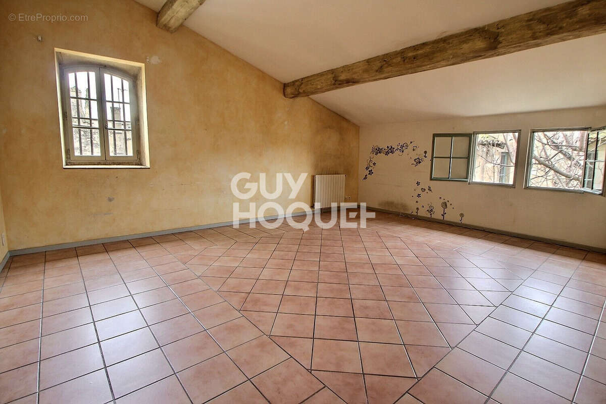 Appartement à TARASCON
